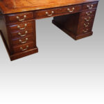 Large Edwardian mahogany pedestal desk - Image 9