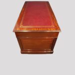 Edwardian mahogany panelled pedestal desk - Image 4