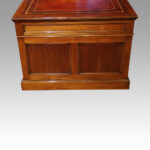 Edwardian mahogany partners desk - Image 7
