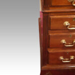 Edwardian mahogany pedestal desk 122cms - Image 8
