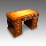 Edwardian mahogany pedestal desk