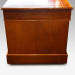 Edwardian mahogany pedestal desk 153cms wide - Image 15