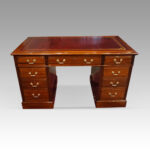 Edwardian mahogany pedestal desk