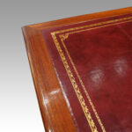 Edwardian mahogany pedestal desk - Image 6