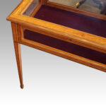 Edwardian satinwood curio cabinet - Image 2