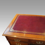 Edwardian inlaid mahogany desk - Image 3