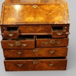 George I walnut bureau fitted a well - Image 2