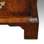 George I walnut chest of drawers - Image 11