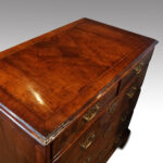 George I walnut chest of drawers - Image 2