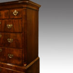 George II walnut chest on chest - Image 3