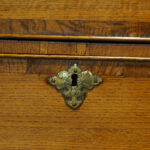 George II oak chest on stand - Image 7