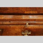 George II walnut tallboy with sunburst - Image 8