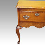 George III cabriole leg dresser base - Image 4
