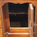 George III inlaid kneehole - Image 13