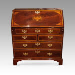 George III inlaid mahogany bureau - Image 10