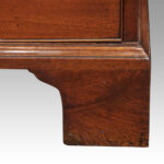 George III mahogany linen press - Image 3
