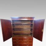 George III mahogany linen press - Image 6