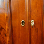 George III mahogany linen press - Image 5