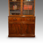 George III mahogany secretaire bookcase - Image 2