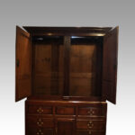 George III oak livery cupboard - Image 4