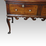 George III oak padfoot dresser base - Image 5