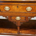 Georgian oak pot board dresser - Image 5