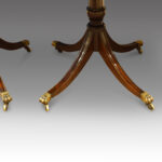 George V mahogany 3 pillar dining table - Image 9