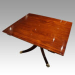 George V mahogany 3 pillar dining table - Image 13