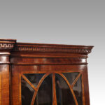 George V mahogany breakfront bookcase - Image 9
