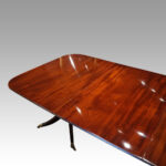 George V mahogany dining table - Image 3