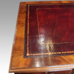 George V mahogany pedestal desk - Image 13