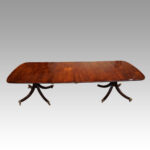 George V mahogany twin pillar dining table - Image 3