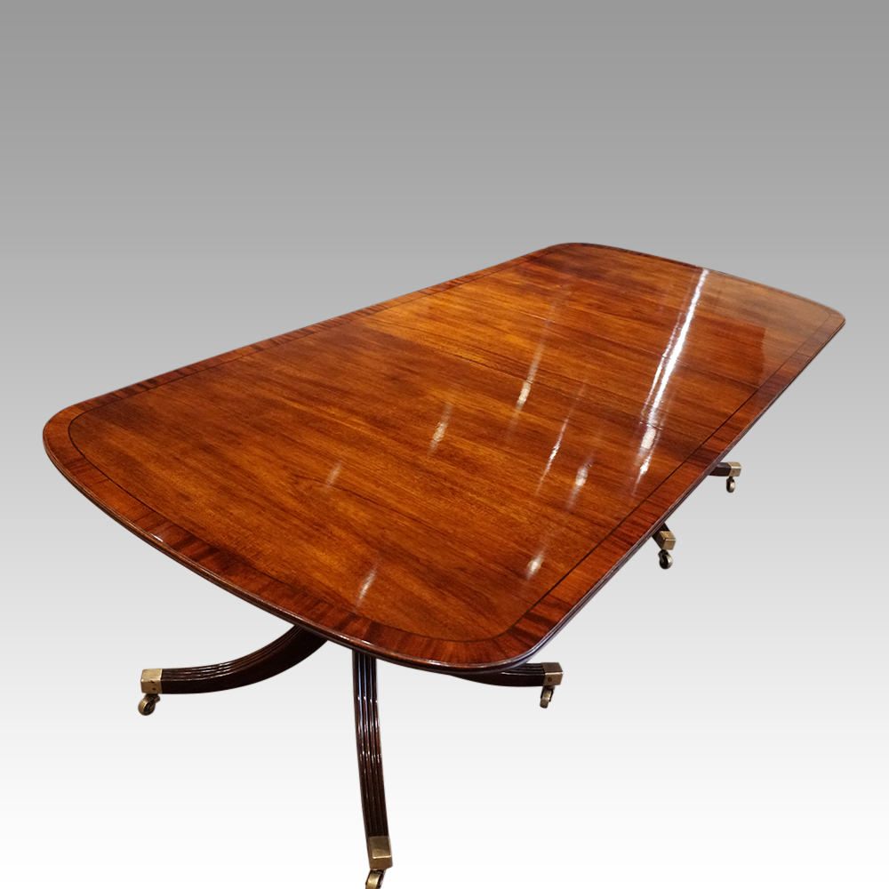 George-V-mahogany-twin-pillar-dinig-table.jpg George V mahogany twin pillar dining table - Image 1