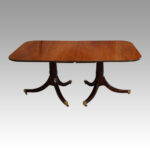 George V mahogany twin pillar dining table - Image 3