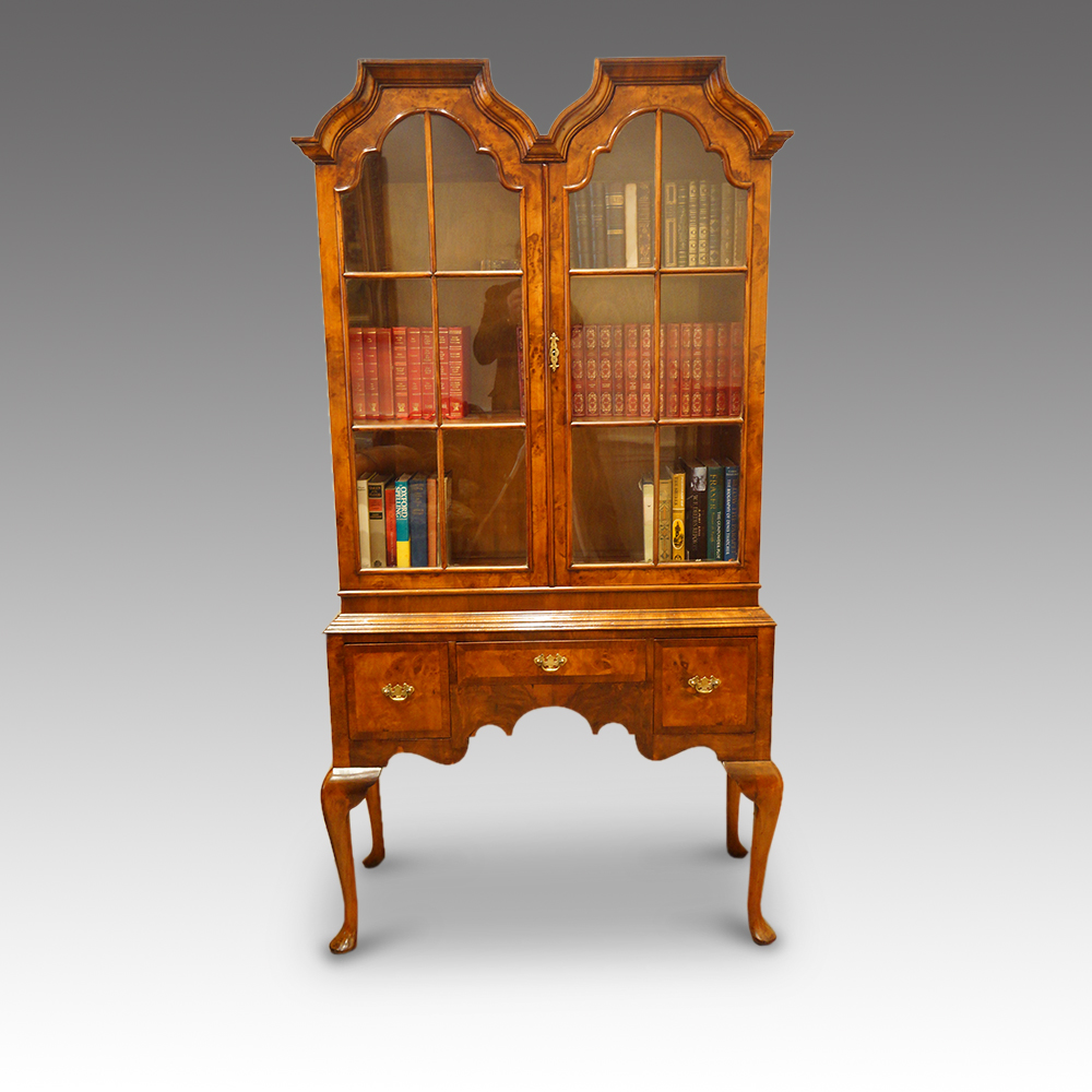 George-V-walnut-double-dome-bookcase.jpg George V walnut double dome bookcase - Image 1