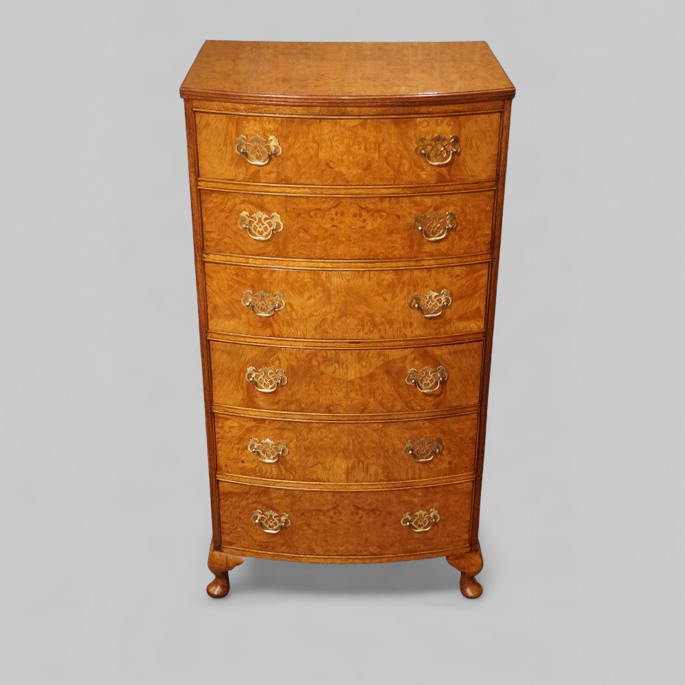 George-VI-walnut-bow-chest-.jpg George VI walnut bow front chest - Image 1