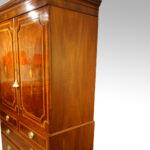 Georgian mahogany linen press - Image 3