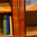 Georgian mahogany breakfront bookcase - Image 10