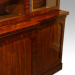 Georgian mahogany breakfront bookcase - Image 7