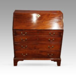 Georgian mahogany small bureau