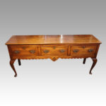 Georgian oak cabriole leg dresser base - Image 5
