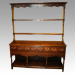 Georgian oak pot board dresser