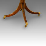 Georgian style 3 pedestal mahogany dining table - Image 9