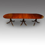 Georgian style 3 pillar dining table