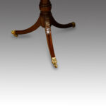 Georgian style 3 pillar dining table - Image 6