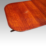Georgian style extending dining table - Image 3