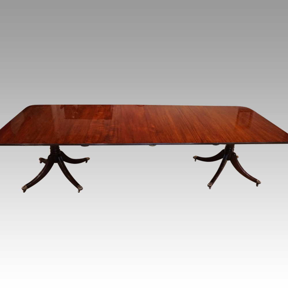 Georgian-style-large-mahogany-dining-table.jpg Georgian style large mahogany dining table - Image 1
