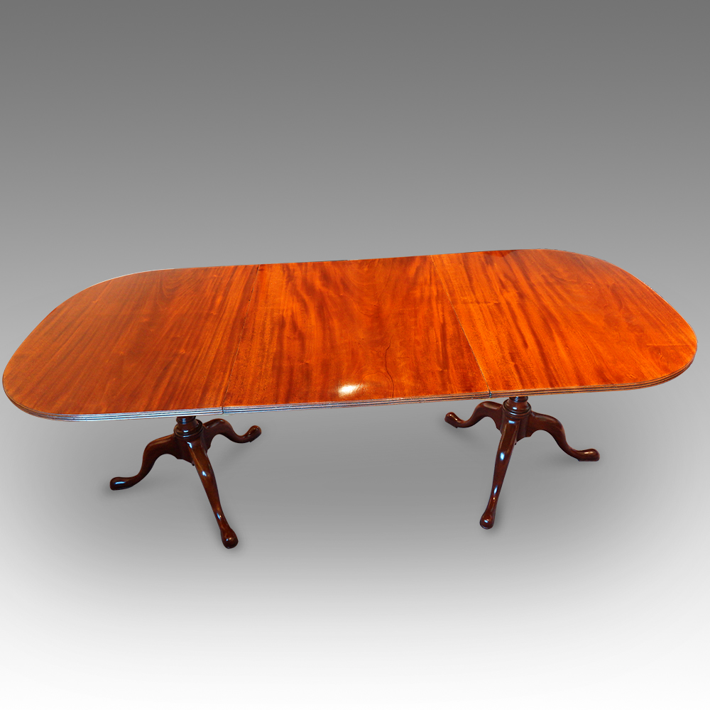 Georgian-style-mahogany-twin-pillar-dining-table-1-1.jpg Georgian style twin pillar dining table - Image 1