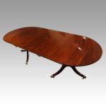 Antique mahogany pedestal dining table - Image 2