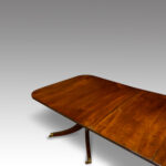 Georgian style mahogany dining table - Image 9